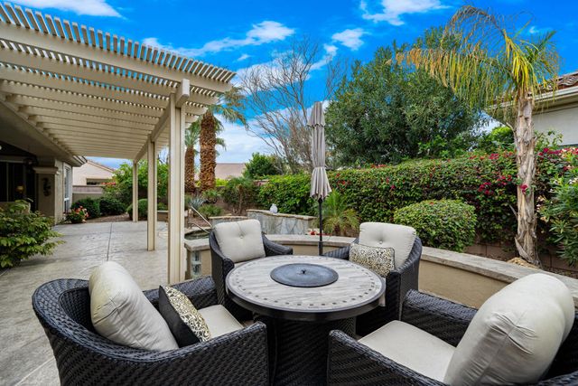 35707 Stonebriar Drive, Palm Desert, CA 92211