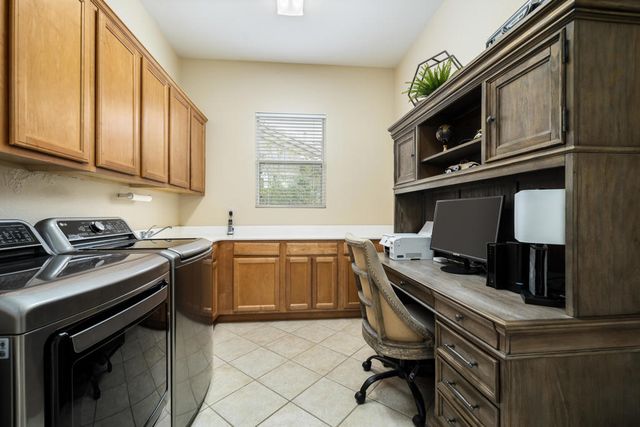 35707 Stonebriar Drive, Palm Desert, CA 92211