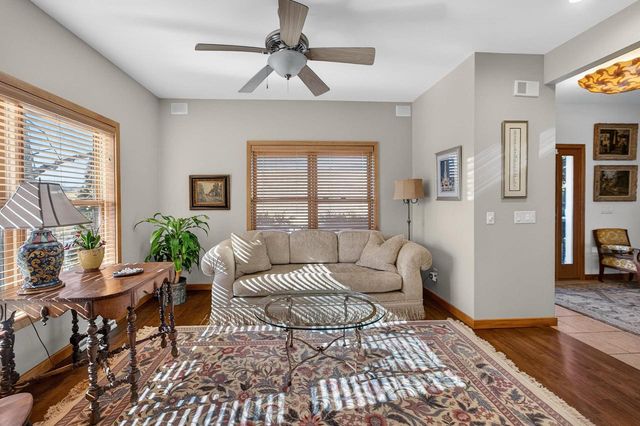 6833 Phil Lewis Way, Middleton, WI 53562