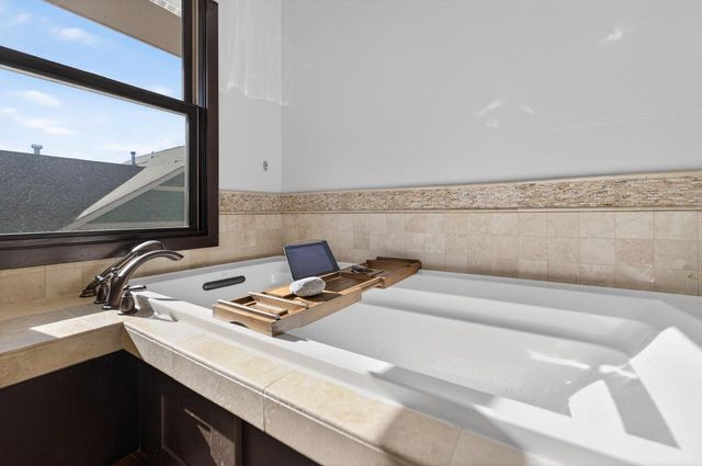 6833 Phil Lewis Way, Middleton, WI 53562