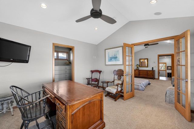 6833 Phil Lewis Way, Middleton, WI 53562