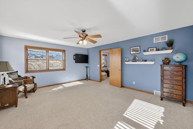 6833 Phil Lewis Way, Middleton, WI 53562