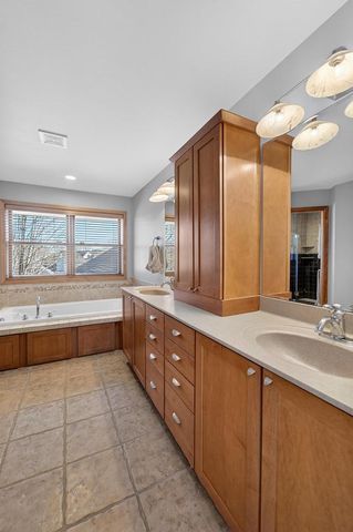 6833 Phil Lewis Way, Middleton, WI 53562