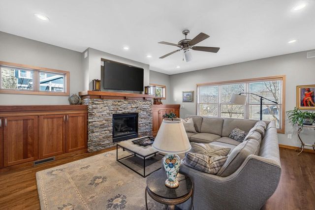 6833 Phil Lewis Way, Middleton, WI 53562