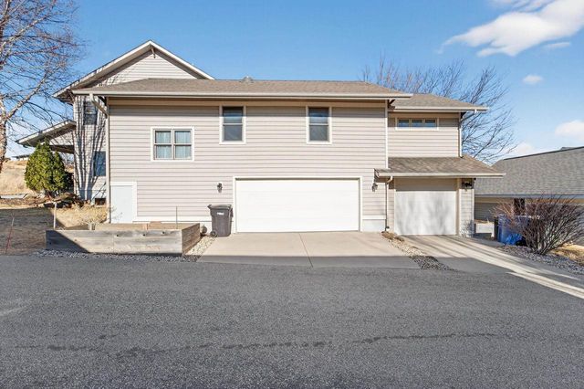 6833 Phil Lewis Way, Middleton, WI 53562