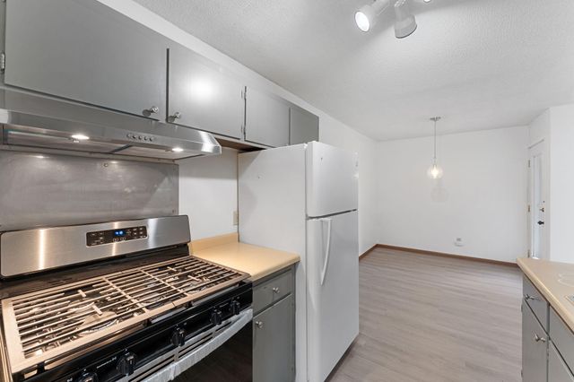 26 Arthur Avenue SE 304, Minneapolis, MN 55414