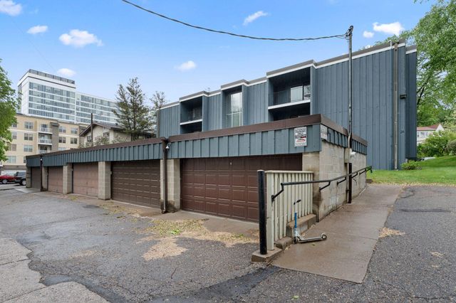 26 Arthur Avenue SE 304, Minneapolis, MN 55414