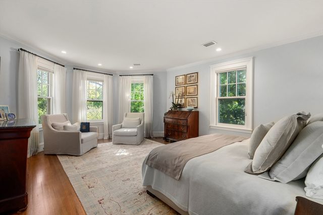 292 Franklin Street, Newton, MA 02458