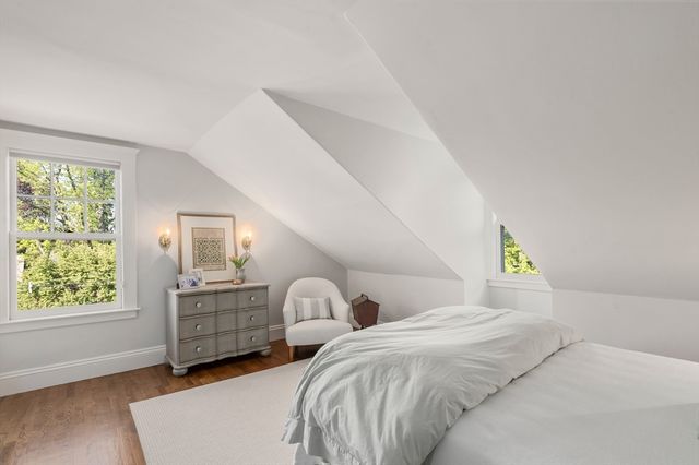 292 Franklin Street, Newton, MA 02458