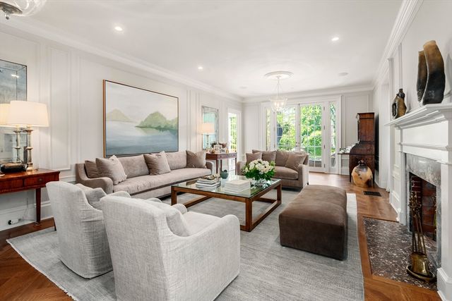 292 Franklin Street, Newton, MA 02458