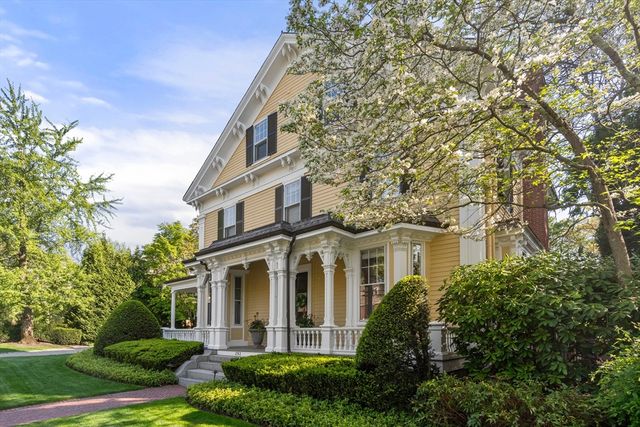 292 Franklin Street, Newton, MA 02458