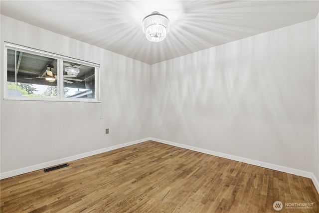 800 Myrtine Street, Enumclaw, WA 98022
