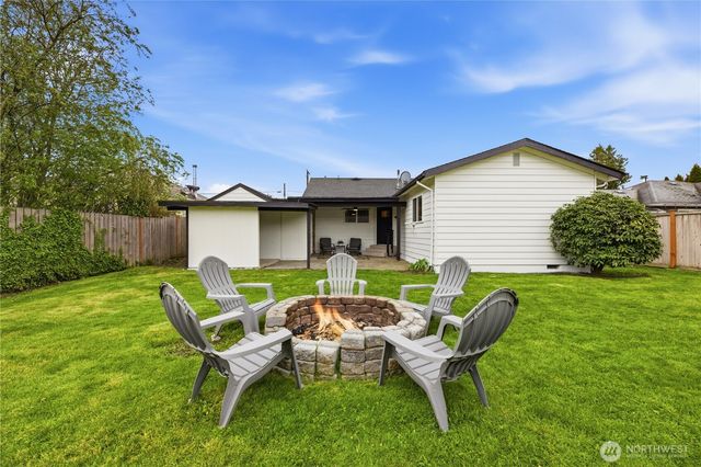 800 Myrtine Street, Enumclaw, WA 98022