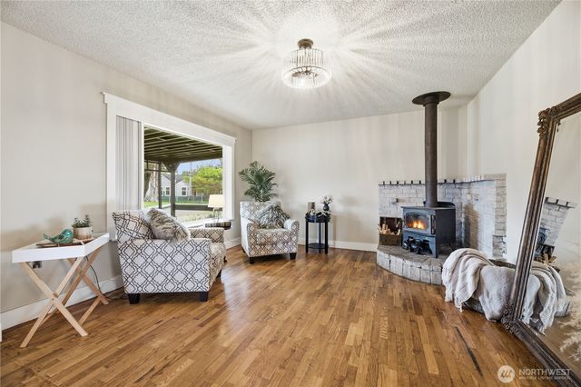 800 Myrtine Street, Enumclaw, WA 98022
