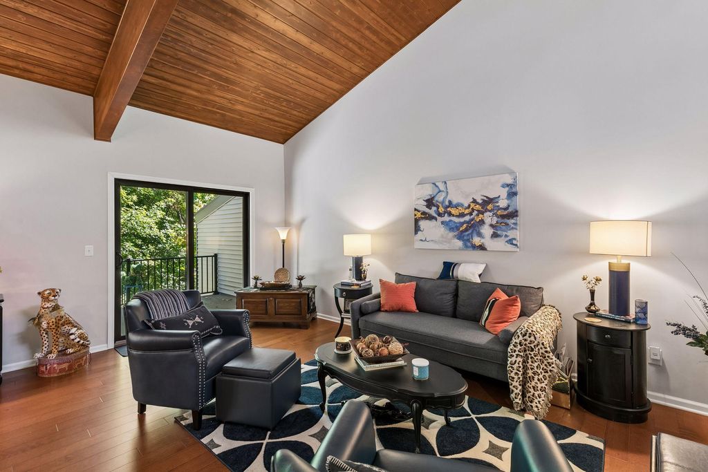 8328 Upper 138th Court, Apple Valley, MN 55124 — photo 3
