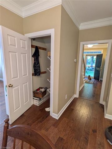 1702 Lakeland Point, High Point, NC 27265