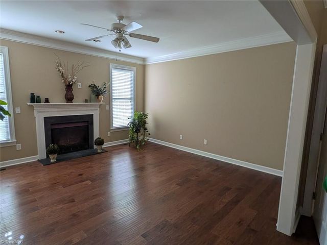 1702 Lakeland Point, High Point, NC 27265
