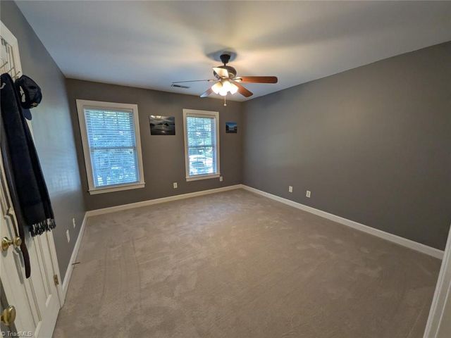 1702 Lakeland Point, High Point, NC 27265