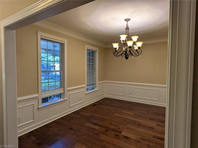 1702 Lakeland Point, High Point, NC 27265