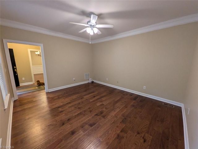 1702 Lakeland Point, High Point, NC 27265