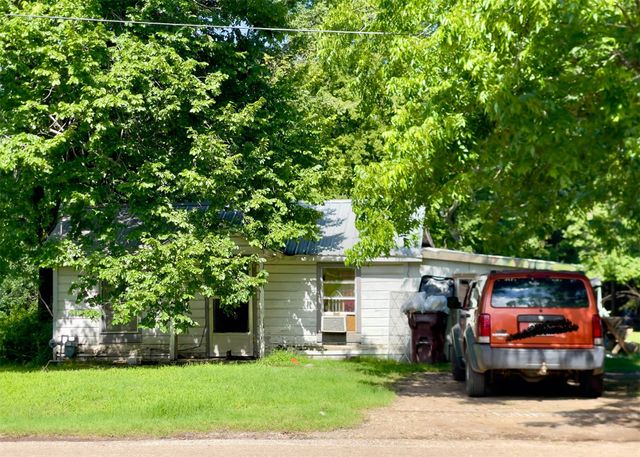 300 Smith Street, Como, TX 75431