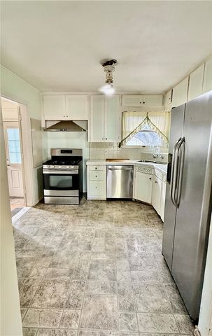 4010 Lowman St, Corpus Christi, TX 78411