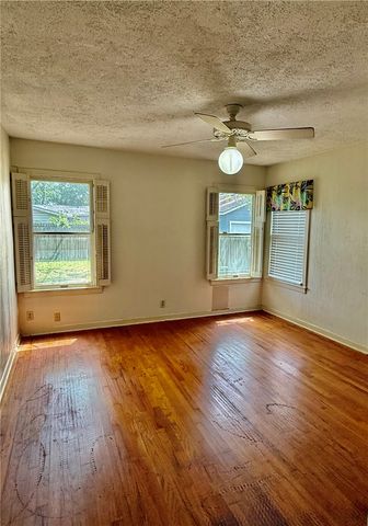 4010 Lowman St, Corpus Christi, TX 78411