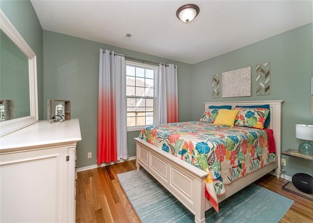 16910 S BRADLEY Drive, Olathe, KS 66062