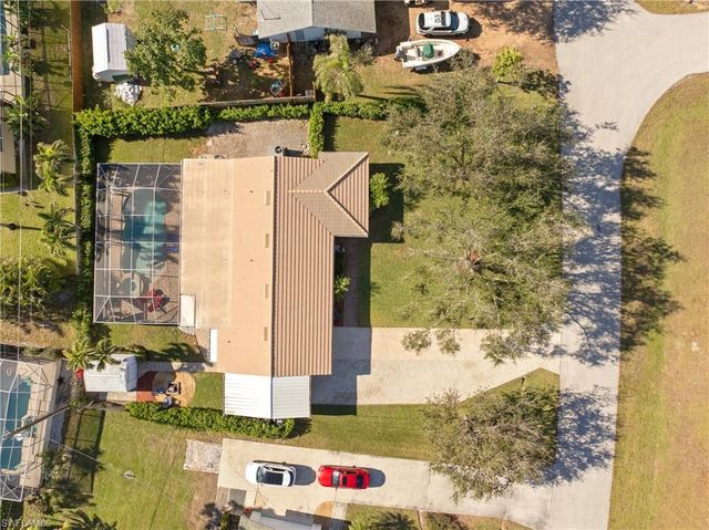 4771 Palmetto TER, Estero, FL 33928