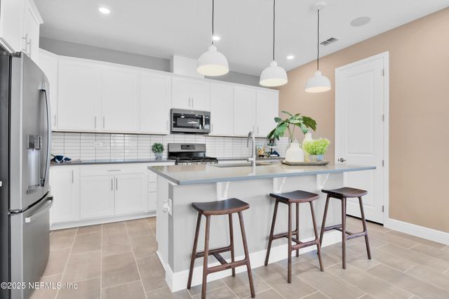 214 ENCLAVE Avenue, Palm Coast, FL 32164