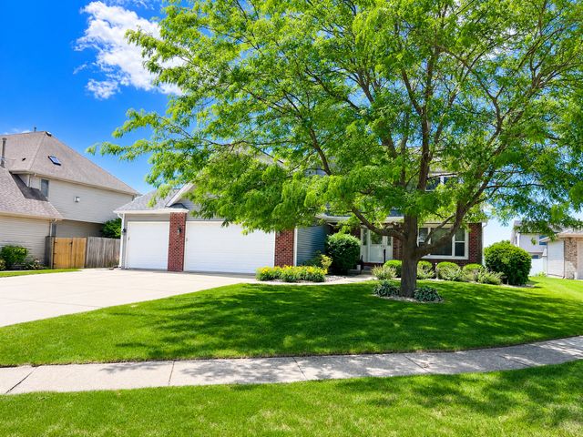 1682 Bridle Court, Bourbonnais, IL 60914