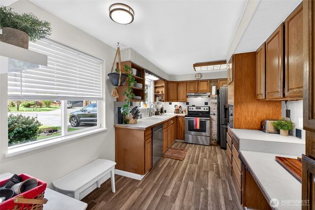 7252 14th Avenue NE, Olympia, WA 98516