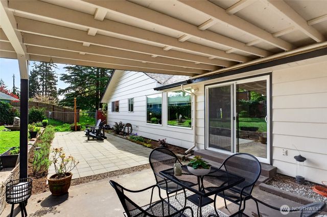 7252 14th Avenue NE, Olympia, WA 98516