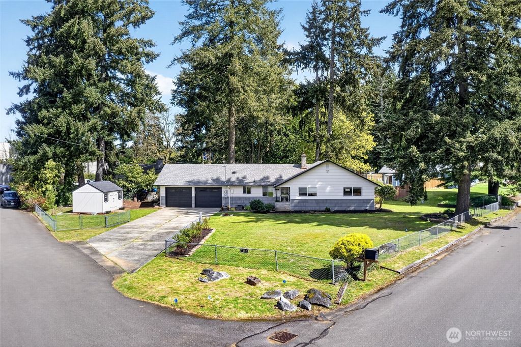 7252 14th Avenue NE, Olympia, WA 98516