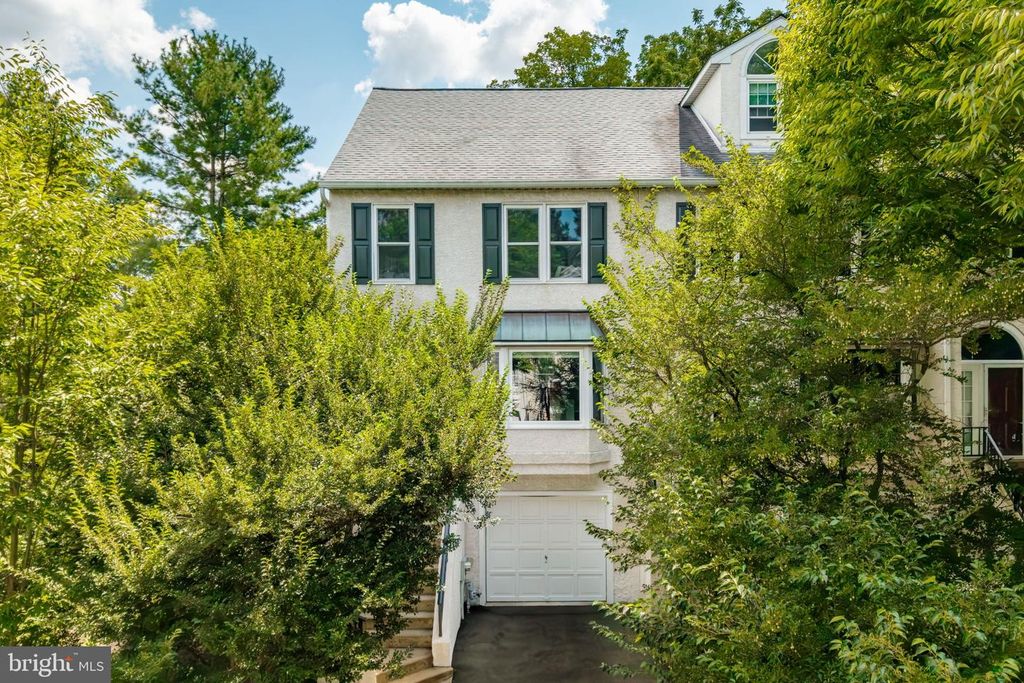 3054 MITCHELL CT, LAFAYETTE HILL, PA 19444 — exterior