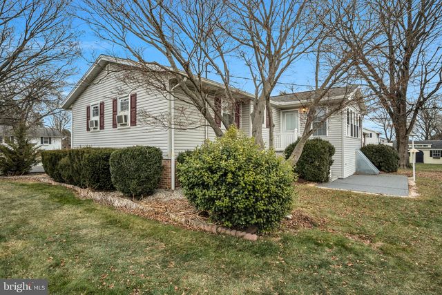 1510 HEMLOCK AVENUE, Carlisle, PA 17013