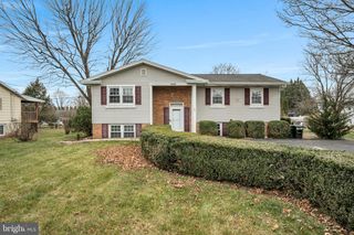 1510 HEMLOCK AVENUE, Carlisle, PA 17013