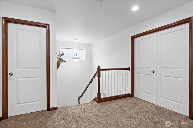 1515 Daffodil Avenue NE, Orting, WA 98360