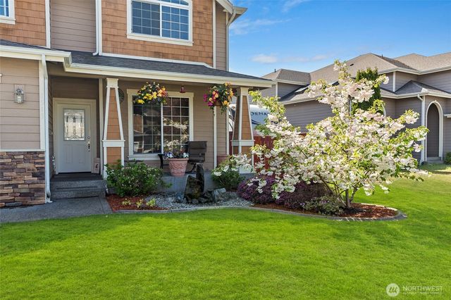 1515 Daffodil Avenue NE, Orting, WA 98360