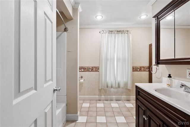 113 Genesee Street, Lenox, NY 13032