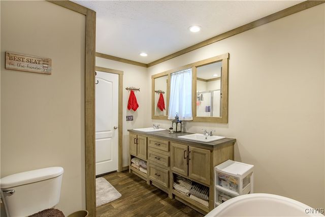 51 Pangborn Road, Hastings, NY 13036