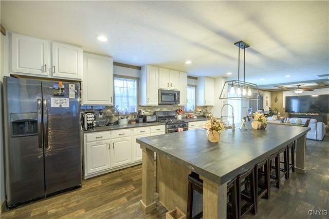 51 Pangborn Road, Hastings, NY 13036