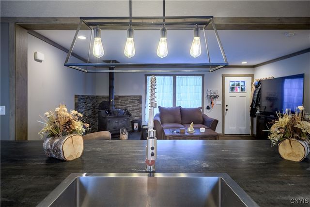 51 Pangborn Road, Hastings, NY 13036