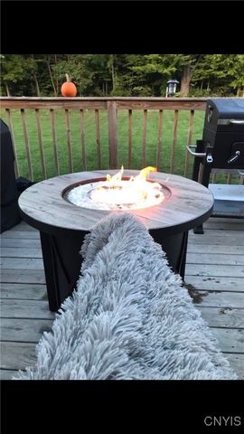 51 Pangborn Road, Hastings, NY 13036