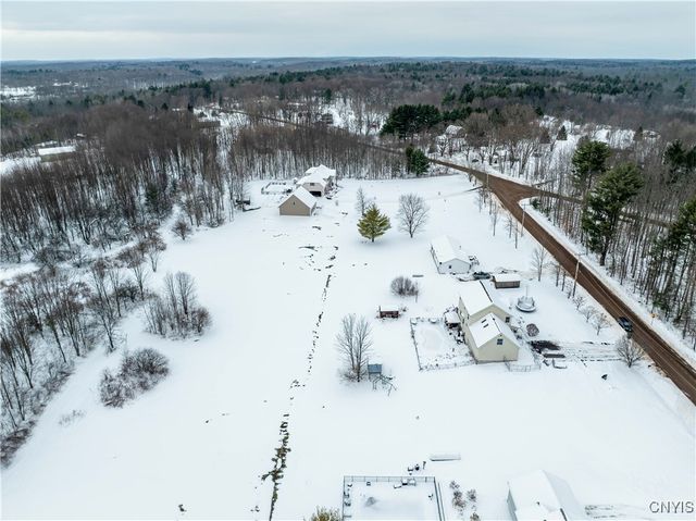 51 Pangborn Road, Hastings, NY 13036