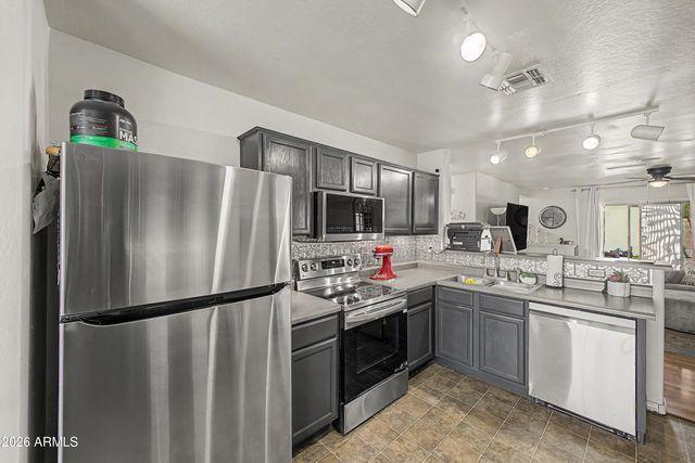 7453 S SKYLARK Lane, Buckeye, AZ 85326