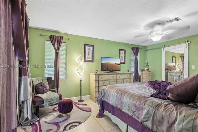 8835 NW 27th St, Coral Springs, FL 33065
