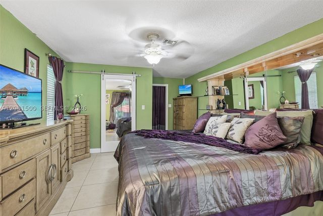8835 NW 27th St, Coral Springs, FL 33065