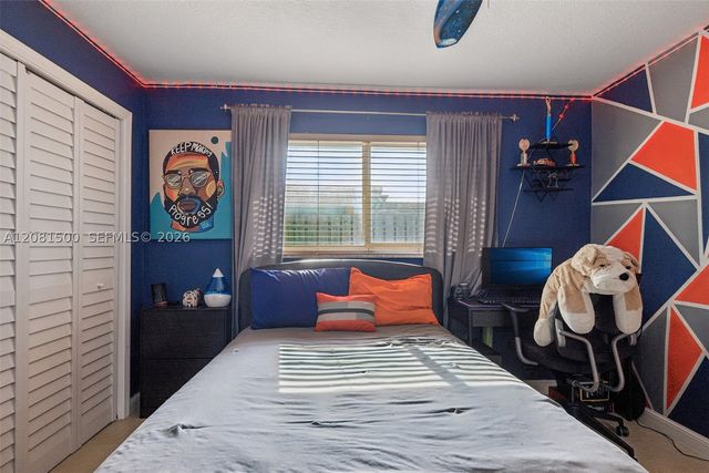 8835 NW 27th St, Coral Springs, FL 33065