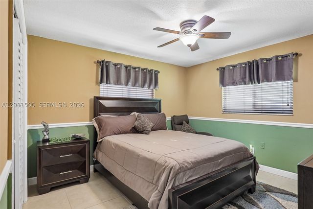 8835 NW 27th St, Coral Springs, FL 33065